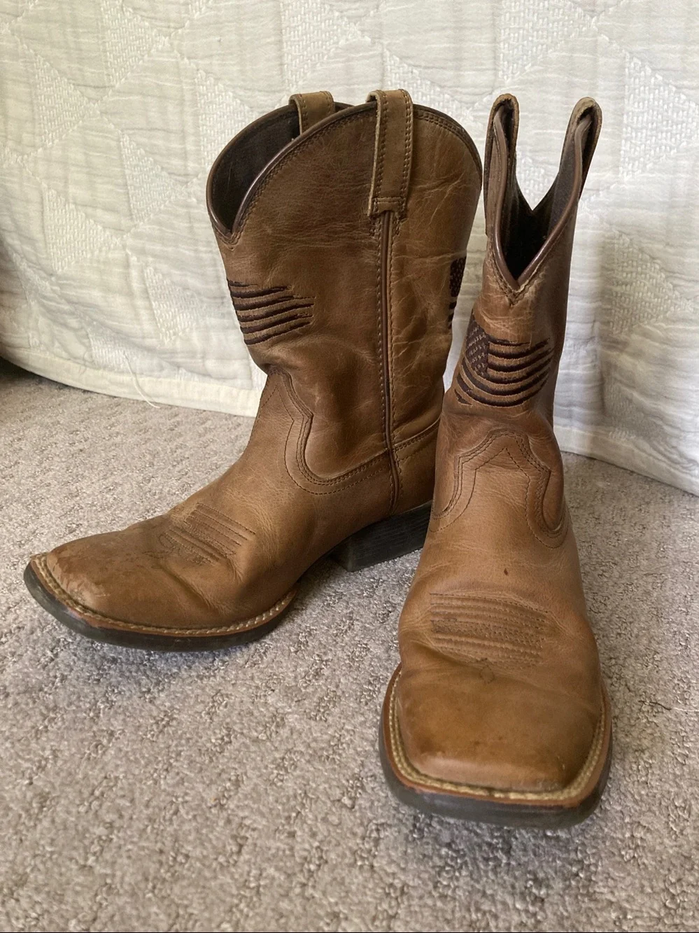 Ariat Patriot II square-toe cowboy boots, Sz 3.5